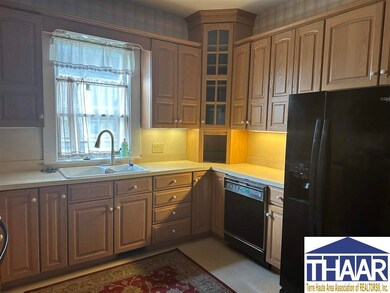 1621 S 6th St, Terre Haute, IN 47802 - photo 7