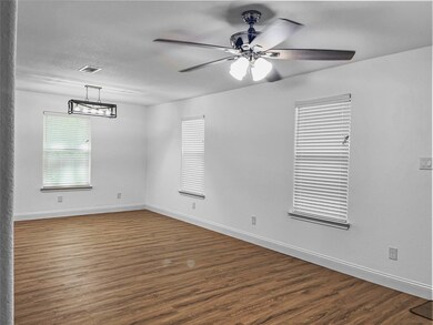 2912 County Road 510l, Brazoria, TX 77422 - photo 4