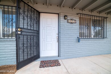 Exterior Front Entry