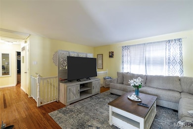 2393 Wesford Dr, Maryland Heights, MO 63043 - photo 6