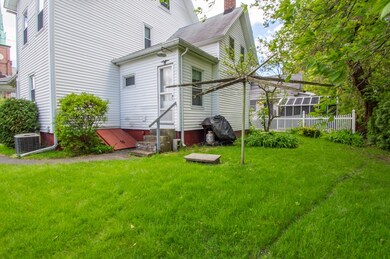 25 Clinton St, Chicopee, MA 01013 - photo 4