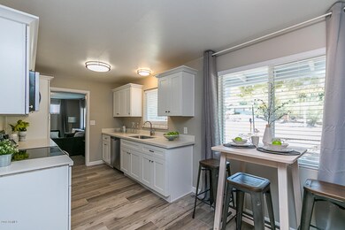 9816 N 16th Place, Phoenix, AZ 85020 - photo 6