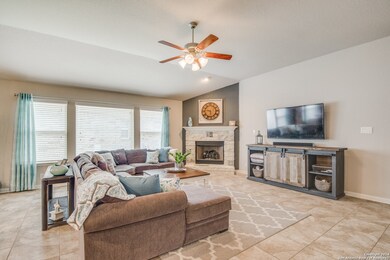 10331 Salamanca, Helotes, TX 78023 - photo 5
