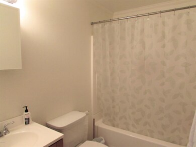 112 Broadmoor Dr, Hawley, PA 18428 - photo 6