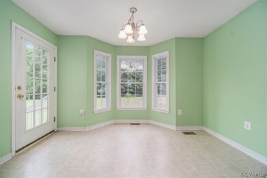 25136 Harmony Ct S, Ruther Glen, VA 22546 - photo 3