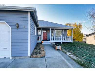 18 SE Kirk Ave, Pendleton, OR 97801 - photo 3