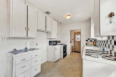 14357 Flomar Dr, Whittier, CA 90603 - photo 7