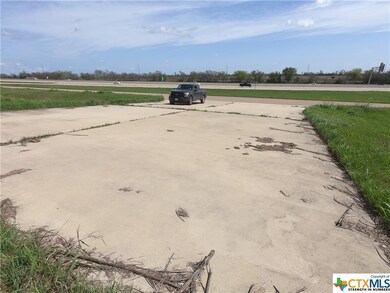 6620 N General Bruce Dr, Temple, TX 76501 - photo 2