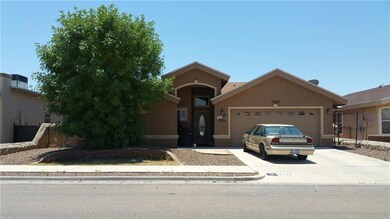 14249 Desert Mesquite Dr, Horizon City, TX 79928 - photo 2