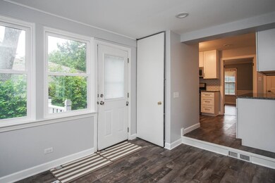 908 Sterling Ave, Flossmoor, IL 60422 - photo 2