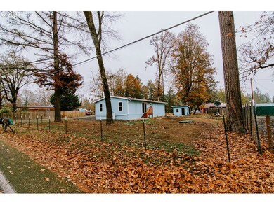 88247 Ellmaker Rd, Veneta, OR 97487 - photo 5