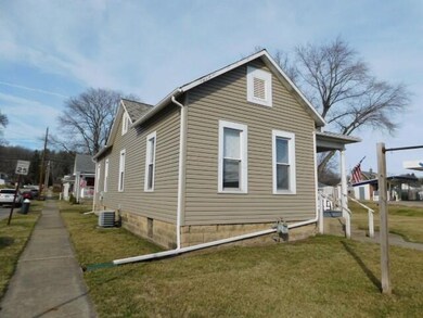 798 W Hunter St, Logan, OH 43138 - photo 2
