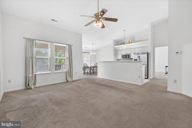 2404 Ellsworth Way unit 3C, Frederick, MD 21702 - photo 3