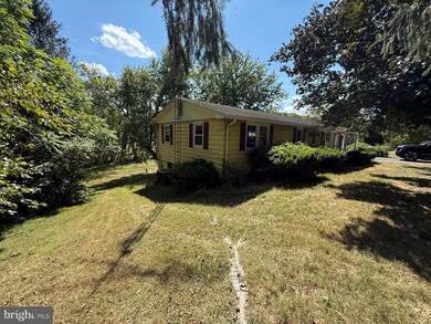 170 Aldrin Ln, Martinsburg, WV 25403 - photo 3