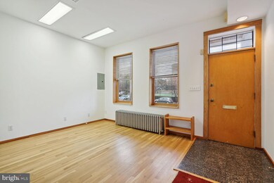 414 F St NE, Washington, DC 20002 - photo 4