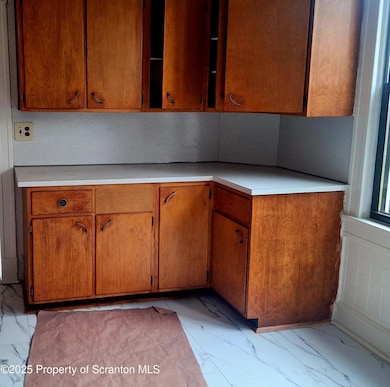 909 W Linden St unit 2, Scranton, PA 18504 - photo 3