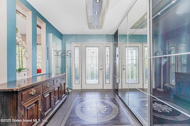 75 Longview Rd, Staten Island, NY 10304 - photo 5