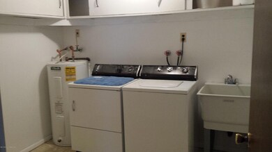 1A Mohawk laundry