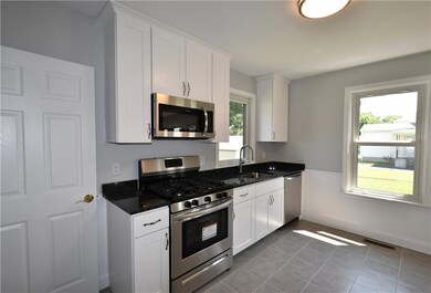 Sunny Kitchen w/ New Granite Countertops