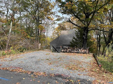 18 Squirrel Tree Ln, Roseland, VA 22967 - photo 2