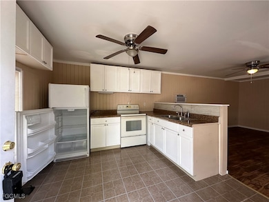 2131 Canal St unit C, Fort Myers, FL 33901 - photo 2