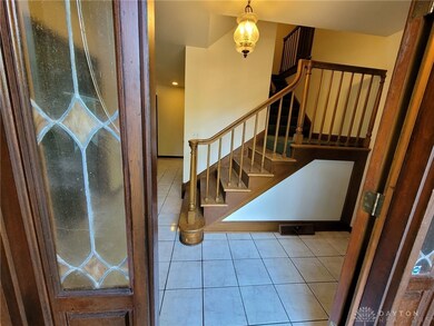 Front Entryway