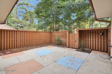 2100AlbertCircle-06