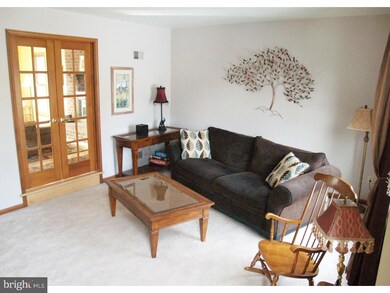 4288 Salem Dr, Emmaus, PA 18049 - photo 4