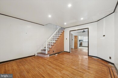 49 Lamport Rd, Upper Darby, PA 19082 - photo 5