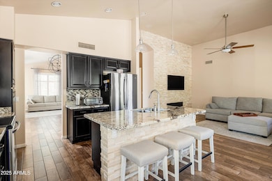 4706 E Via Montoya Dr, Phoenix, AZ 85050 - photo 6