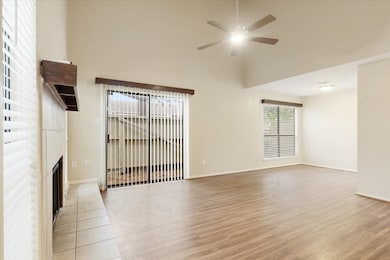 3502 Ocee St unit 3502, Houston, TX 77063 - photo 2