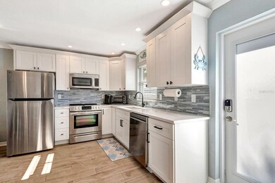 Jamaica Royale unit 61, Sarasota, FL 34242 - photo 6