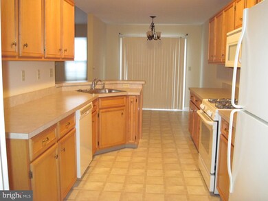 26 Shaw Dr, Drums, PA 18222 - photo 4