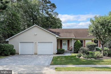 17 Shoveler Ln, Manahawkin, NJ 08050 - photo 2