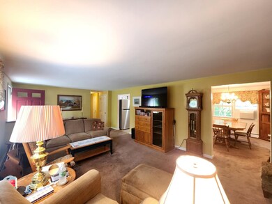 14 Bow Ln, Pembroke, NH 03275 - photo 4