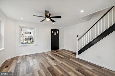 1028 Hansen Place, Darby, PA 19023 - photo 3