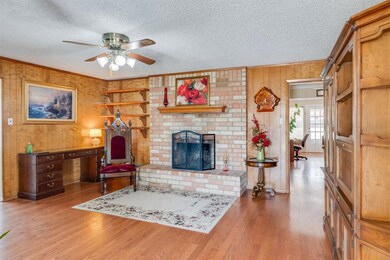 2701 Springbrooke Dr, Hurst, TX 76054 - photo 5