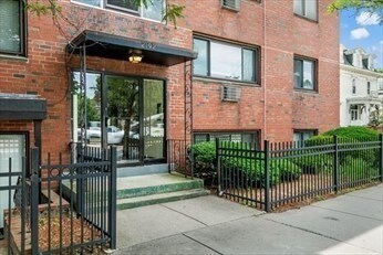 2192 Massachusetts Ave unit 1-4, Cambridge, MA 02140 - photo 2