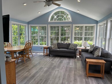 7 Tanglewood Way, MerriMacK, NH 03054 - photo 3