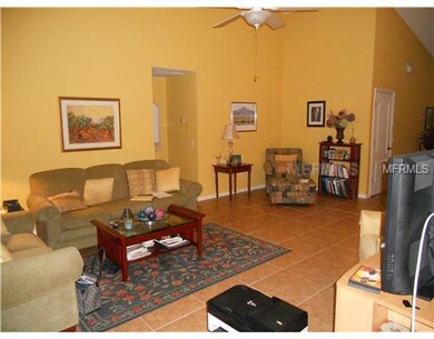 275 Lewis Cir unit 2F, Punta Gorda, FL 33950 - photo 2