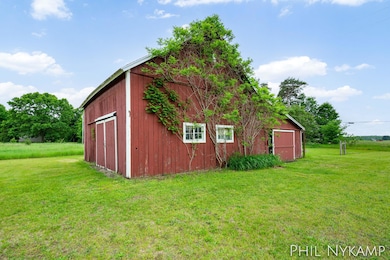 4-web-or-mls-6810 Pierce St-4