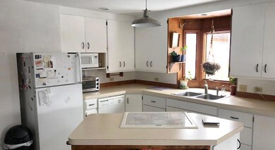 1063 S 1st St W, Missoula, MT 59801 - photo 6