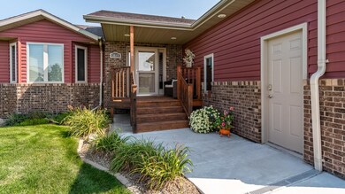 3517 Front steps