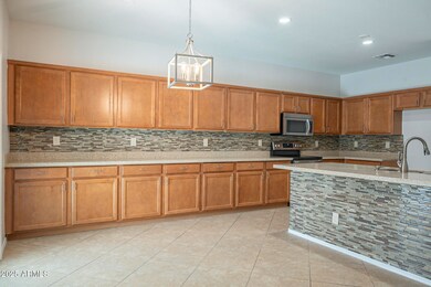 Dine-in Kitchen