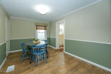 615 Main St-106