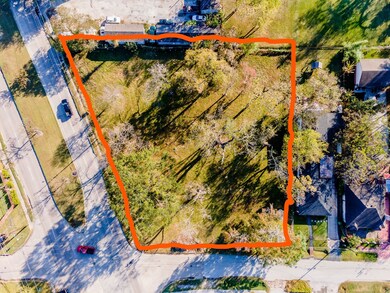 8921 Irvington Blvd, Houston, TX 77022 - photo 3