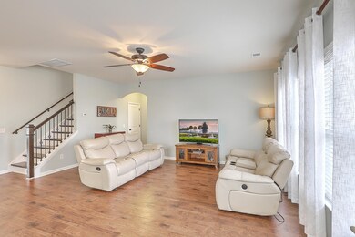 302 English Ivy Living Room