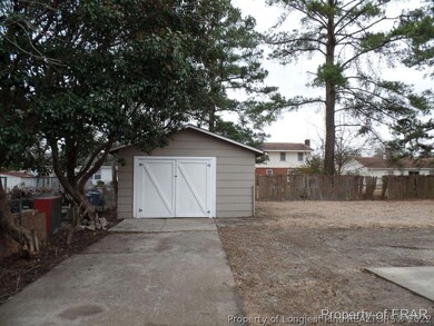 613 Rock Spring Rd, Fayetteville, NC 28314 - photo 3