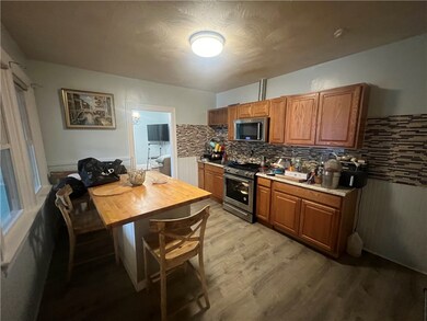 196 Pocasset Ave unit 2, Providence, RI 02909 - photo 3