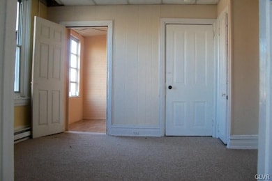 904 W Walnut St unit 2nd, Allentown, PA 18102 - photo 6